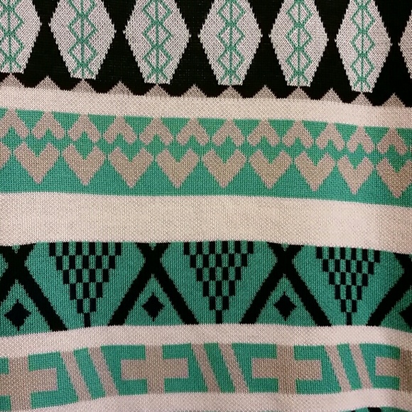 t/o sweater dress - Picture 3 of 4